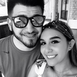 Meet your Posher, Daniella